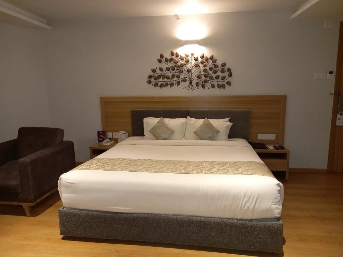 Native Inn By Heda Hospitality Belgaum Bagian luar foto