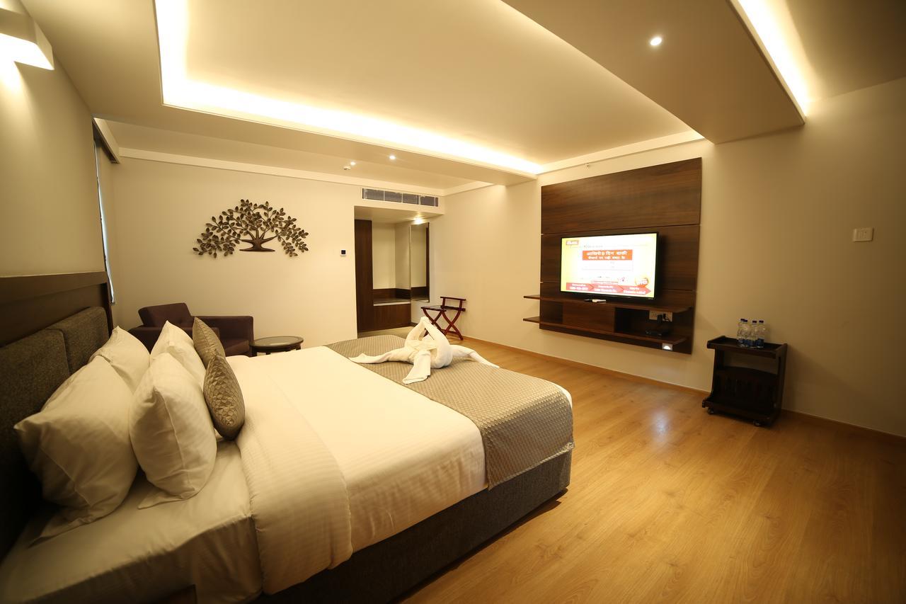 Native Inn By Heda Hospitality Belgaum Bagian luar foto