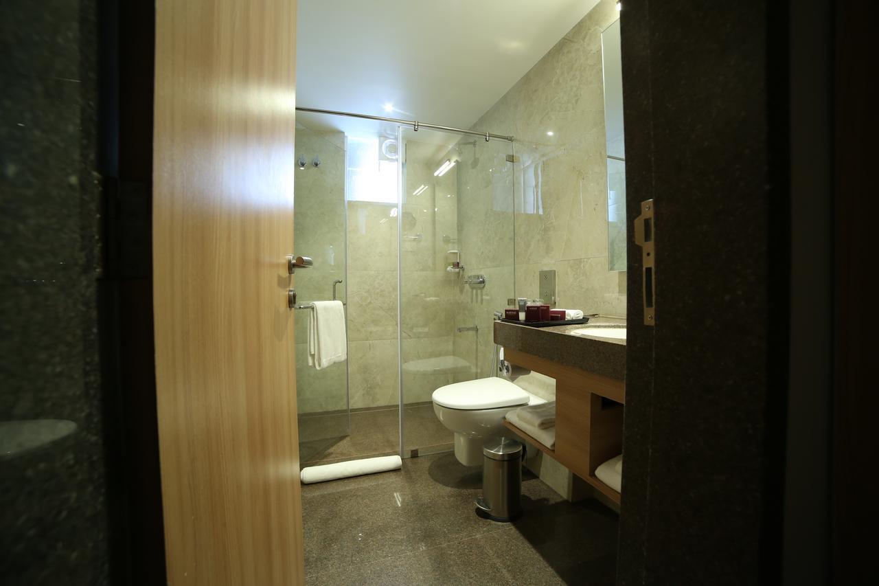 Native Inn By Heda Hospitality Belgaum Bagian luar foto