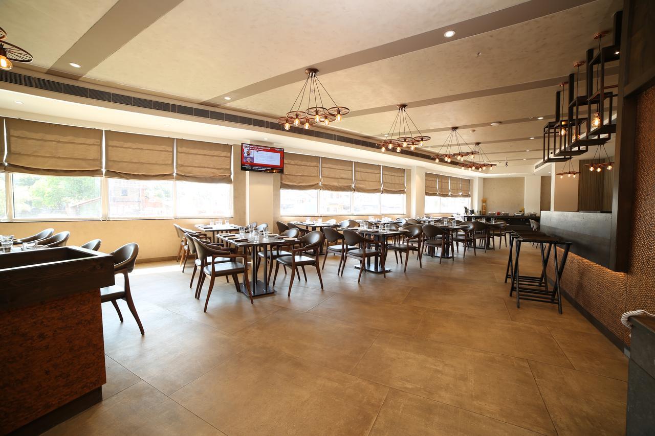 Native Inn By Heda Hospitality Belgaum Bagian luar foto